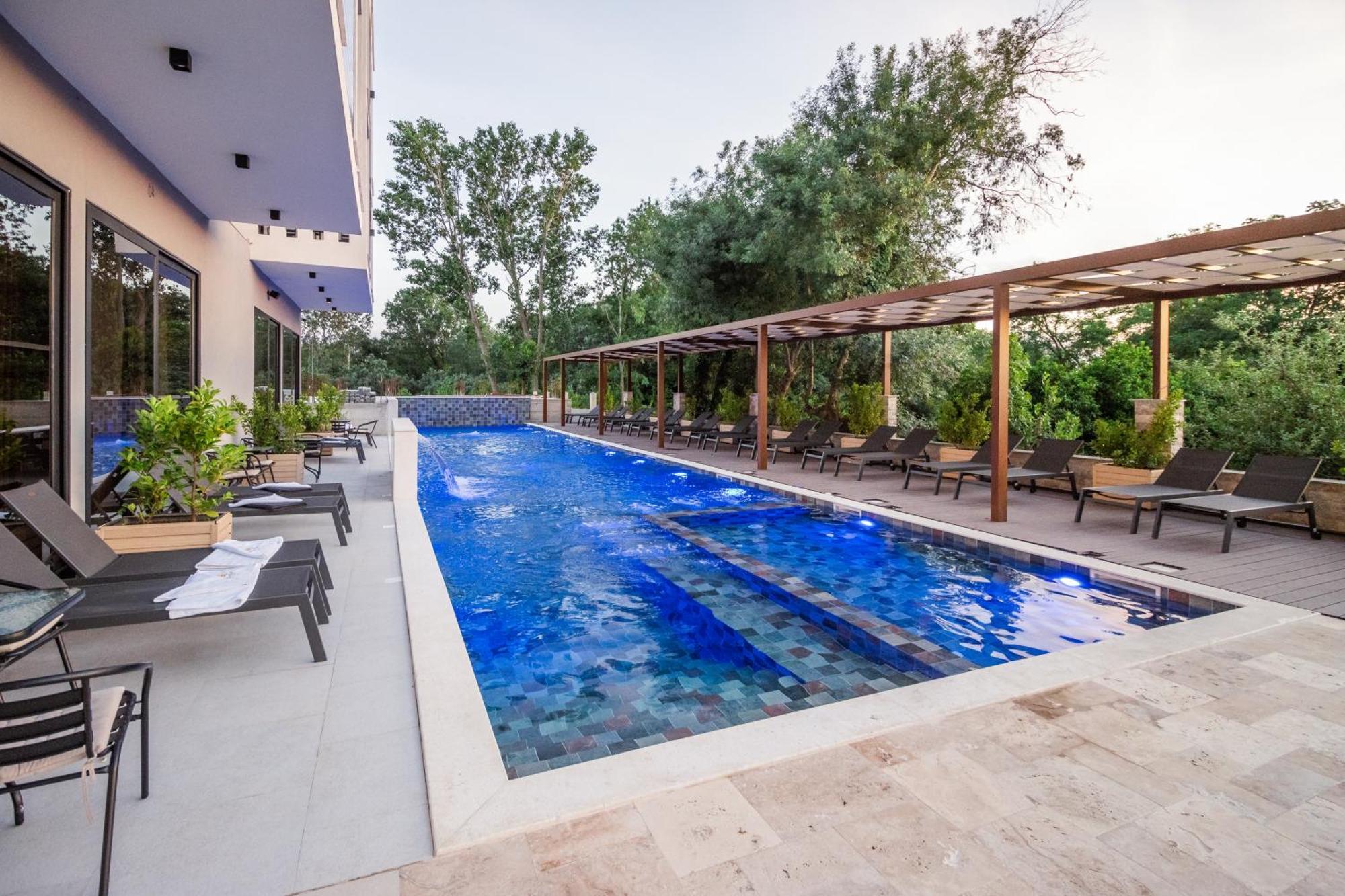 Trio Resort Улцинь Экстерьер фото